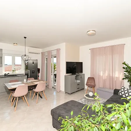 Marko Apartamento Trogir